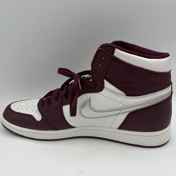 Jordan Men\'s Air Jordan 1 Retro High OG 555088-611 Bordeaux Size 13 main image 14